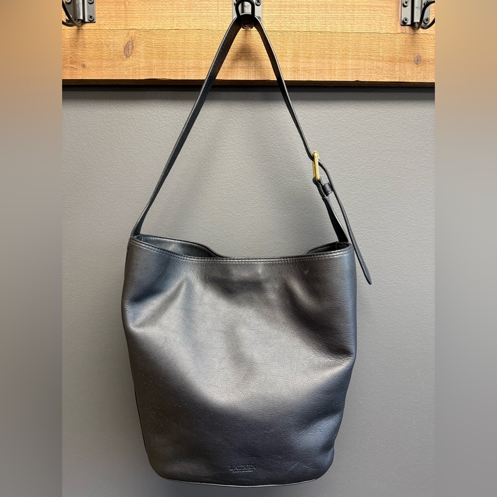 Ralph Lauren Leather Medium Harlow Hobo Black Bucket Bag Shoulder Handbag - Picture 3 of 9